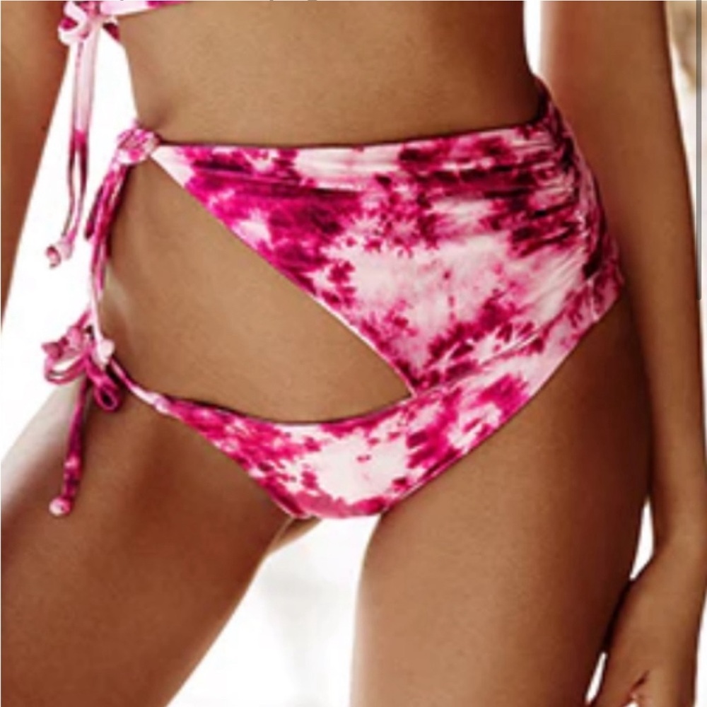 Beach Bunny Bikini Bottom Xl